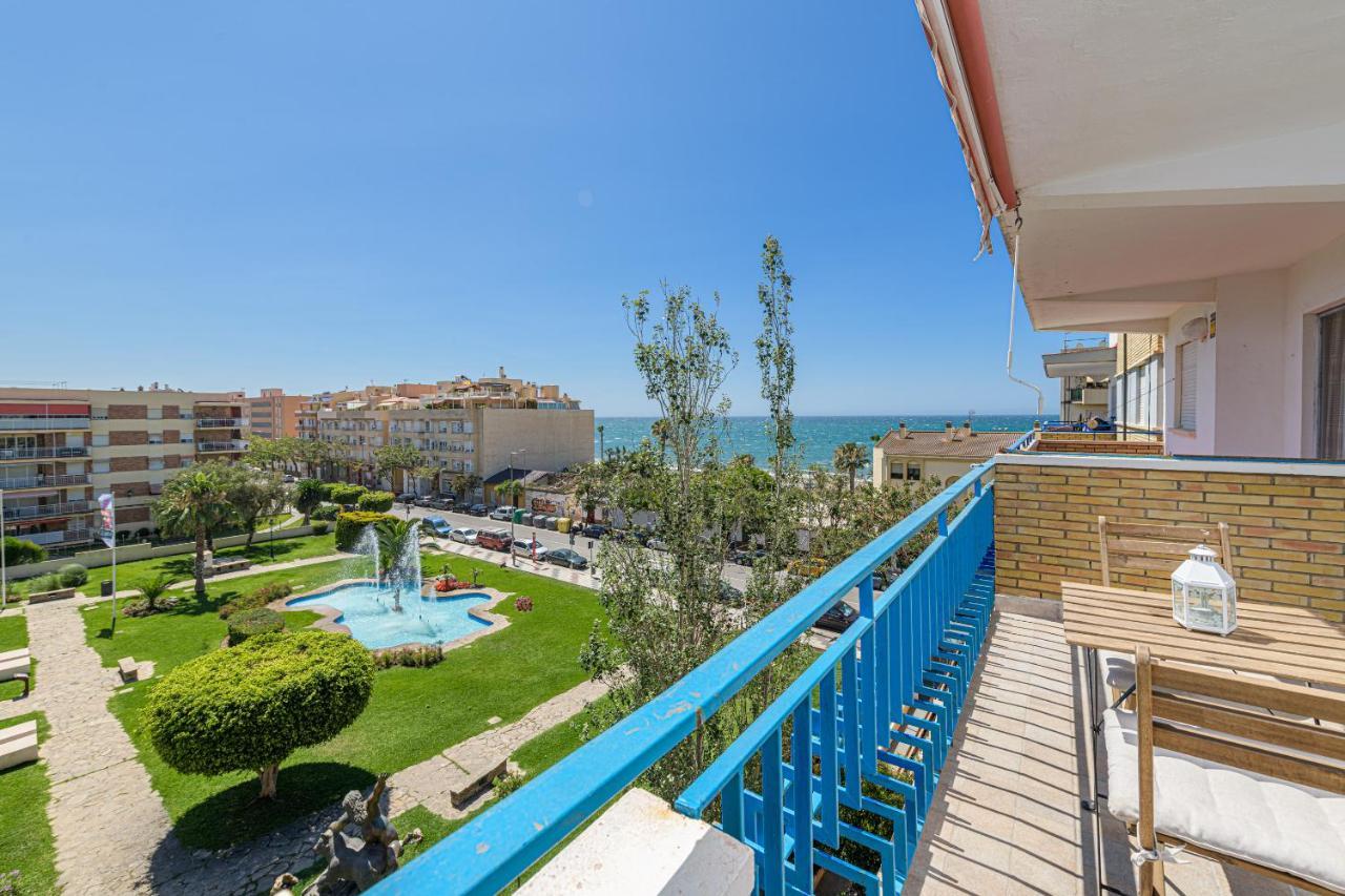 Wintowinrentals Vista Al Mar En Pleno Centro Rincón de la Victoria Zewnętrze zdjęcie